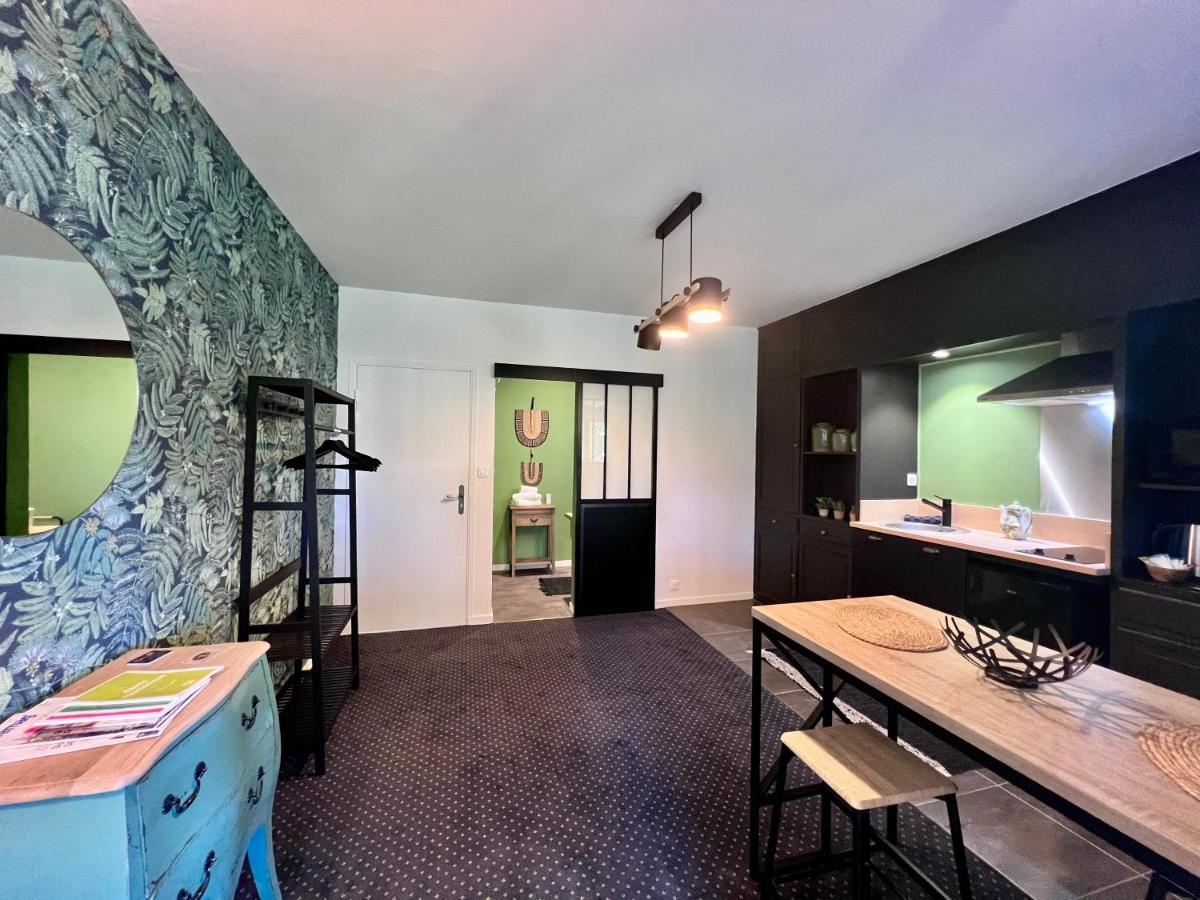 Demeure De Flore - Particulier Au Coeur De Comprenant 8 De Charme Apartment Brive-la-Gaillarde
