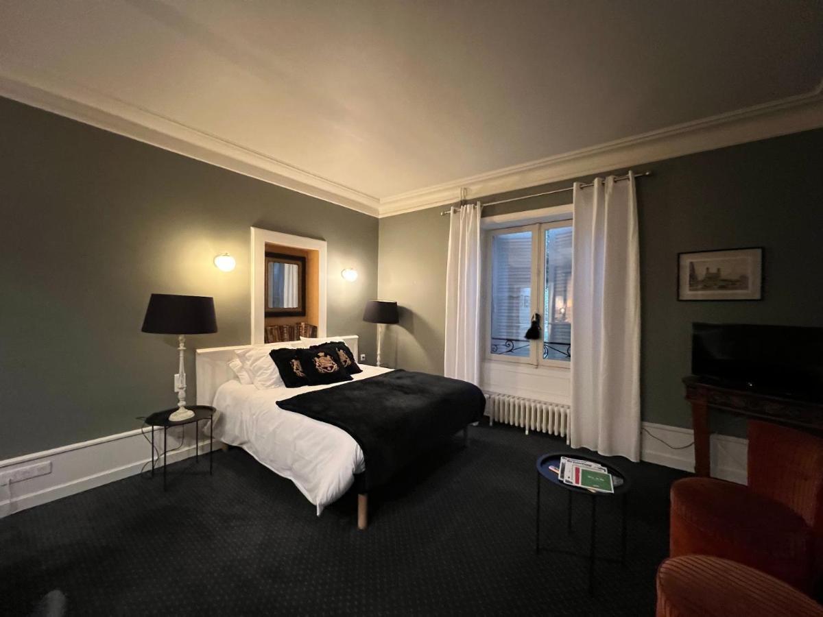 Apartment Demeure De Flore - Particulier Au Coeur De Comprenant 8 De Charme *