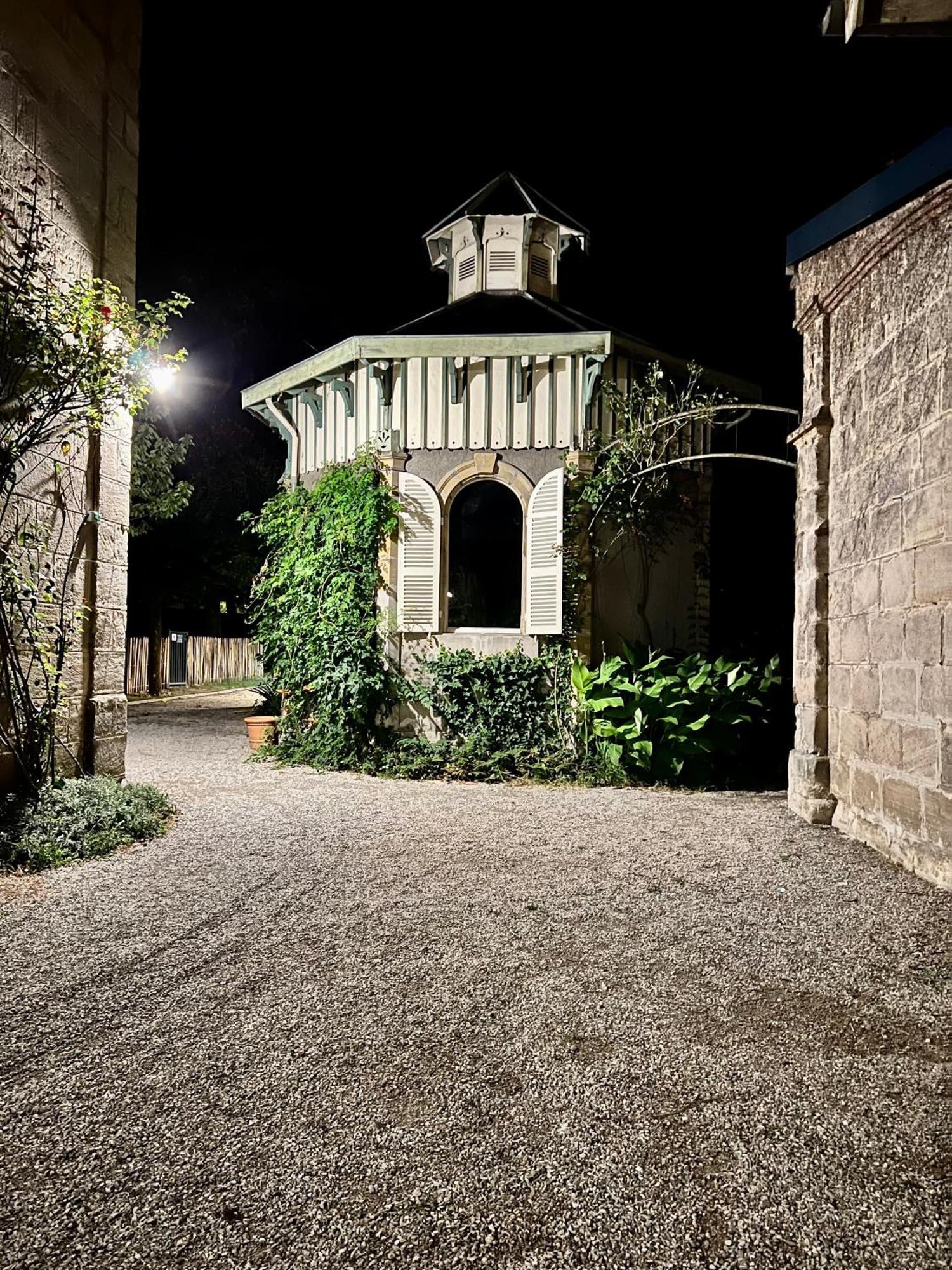 Demeure De Flore - Particulier Au Coeur De Comprenant 8 De Charme Apartment Brive-la-Gaillarde